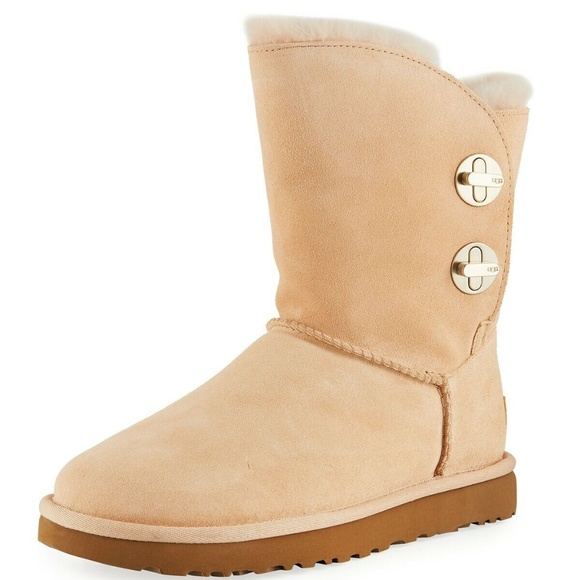 UGG Classic Short Turnlock Luxe Beige Suede Boots - Picture 1 of 5